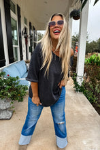 Load image into Gallery viewer, Tess Everyday Sweatshirt
