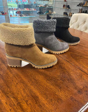 Load image into Gallery viewer, Soft As Cotton Boots - Raegan Nichole's Boutique