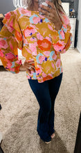 Load image into Gallery viewer, Ginger Floral Print Blouse