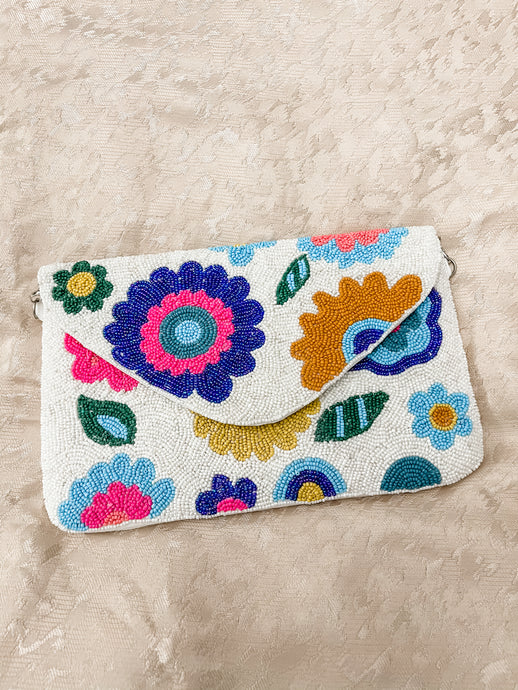 Daisy Clutch