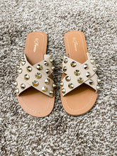 Load image into Gallery viewer, Stay Fly Flats - Raegan Nichole&#39;s Boutique